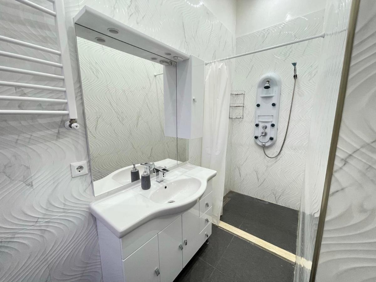 Deluxe Sapphire Residency - 4 Bedrooms Budapest Ngoại thất bức ảnh
